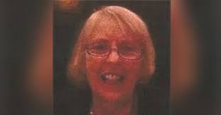 Eileen Bernier's Instagram, Twitter & Facebook