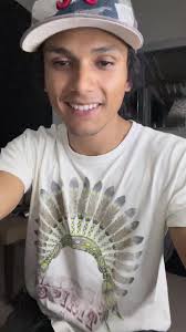 Practicing some Michael Jackson’s “hiccups” 😄