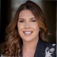 Robin Roberson's Instagram, Twitter & Facebook