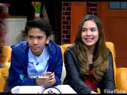 Tak lagi menyanyi, gadis kelahiran 15 desember 2000 ini lebih dikenal sebagai pesinetron dan pemain film. Iqbaale Dhiafakhri Stefhanie Zamora Iqsteff Youtube
