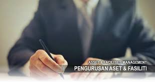 Ketua menteri melaka merupakan ketua badan eksekutif bagi kerajaan negeri melaka. Melaka Finance House Berhad Syarikat Milik Kerajaan Negeri Melaka Iaitu Perbadanan Ketua Menteri Dan Tabung Amanah Melaka Ditunjangi Oleh 5 Teras Bisnes Meliputi Aset Fasiliti Perkhidmatan Kredit Keusahawanan