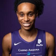 Brianna Turner's Instagram, Twitter & Facebook