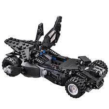 The wall street journal has revealed the first image of the upcoming batman vs. Kryptonite Interception 76045 Dc Buy Online At The Official Lego Shop Us