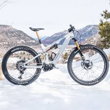 The gen 4 motor is extremely powerful. 2021 Canyon Spectral On Best E Bikes