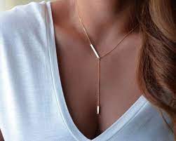 It can be bought at dommik's crafting store. Impressive Gold Necklace Osrs Ge Gold Lariat Necklace Beautiful Necklaces Delicate Jewelry