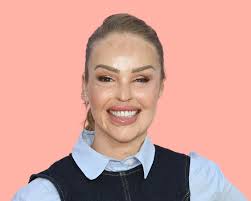 Interview: Ocean's 8 star Sarah Paulson is 43, gay and politically  outspoken. Meet Hollywood's alternative icon