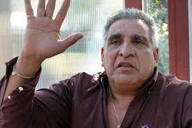 A iván tobar y a la familia«, disparó el supuesto seguidor del «pata», como una primera amenaza que también incluye a tobar, cabeza de la agrupación blanca y azul, que está enfrentado en una interna en la uocra con. Absolvieron Al Sindicalista Pata Medina En Una Causa En La Que Se Declaro Culpable