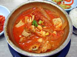 When the fat from the pork melts into the soup, it becomes irresistibly delicious! Kimchi Jjigae Wikipedia