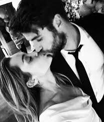 It looks like miley cyrus is confirming that she married liam hemsworth with these brand new photos posted to her instagram account! 8 Wedding Looks Just Like Miley Cyrus S