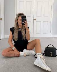 Stöbern sie in unserer auswahl an schuhen, turnschuhen, socken, hausschuhen und anderen tollen ausrüstungsgegenständen bei nba geschäft. Instagram Fashion Inspo Outfits Blazer Outfits For Women Fashion
