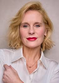 Animal Kingdom" The Hyenas (TV Episode 2018)