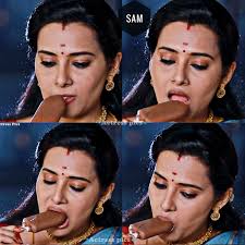 Serial actress veriyans on X: Shruthi raj. Age 44, un married. Iva ICE  saapidum azhagea thanni thaan... t.coRUkXMYQWxU  X