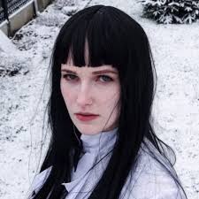 Amber (@Mythroneofb00Ks)