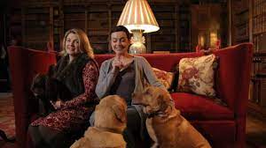 Exploratrice du monde et du bout de la rue sur @france5 et @france3 #voyage #decouverte #travel #luckyme. Echappees Belles Sophie Jovillard Au Chateau De Downton Abbey News Tv Tele Z