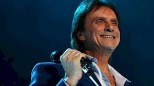 Best roberto carlos free kick 2020. Roberto Carlos Nao Gravara Especial Neste Ano Entenda O Motivo