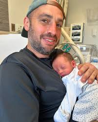 Nikki Abrams (@slicknikkaay) • Instagram photos and videos