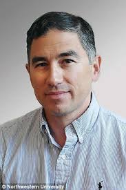 Northwestern journalism professor taking leave of absence