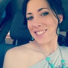 Jessica Bechtold's Instagram, Twitter & Facebook