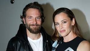 Bradley cooper lined up to play barry gibb in bee gees biopic. Bradley Cooper And Jennifer Garner S Day At The Beach Sparks Romance Rumours Newshub