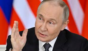 14 trenuri Eurostar au fost anulate din cauza inundațiilor. Mii de  pasageri, blocați în gări