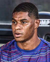 ⏰🔵🔴 Marcus Rashford was just TWO MINUTES LATE for the meeting before  Getafe match, reports ESPN. Hansi Flick decided to BENCH him for that! Is  it only because Rashford is Black or