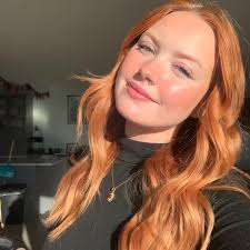 Hello I'm considering going back into offering tape extensions as a service  but would like to do another course. any recommendations?