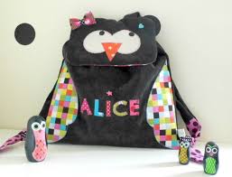 Sac à dos taille 2/3 ans (30cm de largeur par 30 hauteur). Sac A Dos Enfant Pour L Ecole Maternelle Personnalise Pour Alice Photo De A Sacs A Dos Enfant Pour L Ecole Maternelle Amanite Rose