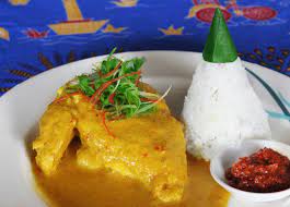 Kembang Goyang Restaurant Serves Authentic Food From Eastern Java Ayam Lodho Pantai Utara Is Cooked With Spices Seasonings And Coconut Mi Spa Indonesia Hotel