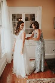 This Clackamas River Farm Wedding Is Full Of Emotion Dawn Photo Perfectly Captured The Excitement Betwe Bride Fall Wedding Dresses Mother Of The Bride Dresses