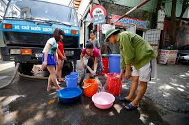 Kết quả hình ảnh cho Vỡ ống nước sông đà lần thứ 17