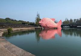 Enjoy the best florentijn hofman quotes at brainyquote. Florentijn Hofman Forms Floating Fish From Foam Kick Boards In Wuzhen China Fish Art Art Sculpture Projects