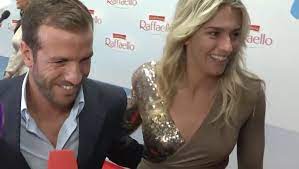 Add a bio, trivia, and more. Rafael Van Der Vaart Estavana Polman Sind Sie Verlobt Bunte De