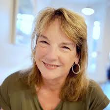 Can anyone recommend a good mortgage broker?