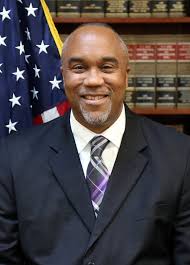 Robert Capers's Instagram, Twitter & Facebook