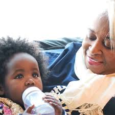 Happy 70th Birthday to thee madre. 🎈