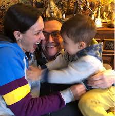 He necesitado apoyo anímico que nunca pensé que iba a requerir, contó la actriz, quien indicó que su pareja tiene más de un 80% de deterioro funcional. Entretencion Page 116 13 Cl