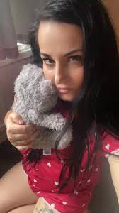 # cine nu a gresit vreodata#sa arunce cu o piatra#stromgwomen #myheart  ♥️#miss#followme#