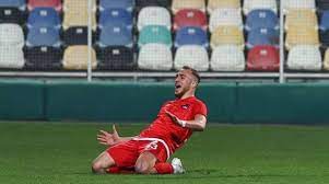 Barış alper yılmaz oyuncunun doğum tarihi, doğum yeri, boyu, kilosu, mevki, uyruğu oynadığı takımlar ve maçlar, attığı goller ve yaptığı asistleri sabah.com.tr canlı skor sayfasında bulabilirsiniz. Galatasaray Da Fatih Terim Baris Alper Yilmaz Icin Keciorengucu Nden Bilgi Aldi Ajansspor Com