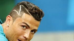 Taglio bimbo corto con sfumatura alta. Cristiano Ronaldo Ecco La Ragione Del Suo Nuovo Taglio