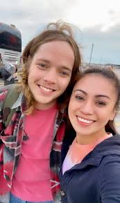 Am 105 and no body wishes me happy birthday 🎂