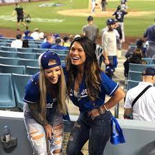 Amber Swisher On Instagram Mondays Am I Right Baseball Game Outfits Baseball Tee Outfits Dodgers Outfit