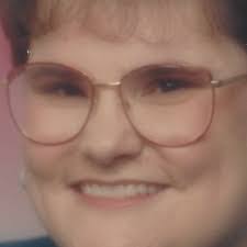 Lisa Crupi's Instagram, Twitter & Facebook