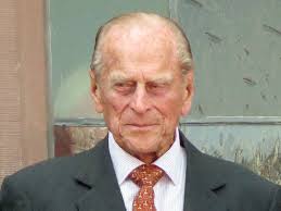 Проводить деда в последний путь приедет его внук гарри, который год назад покинул великобританию. 6rxsawn0l8gvcm