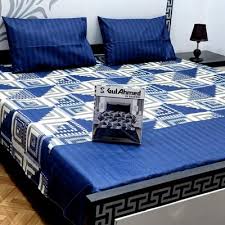 Stylish Blue &amp; White Geometric Double Bed Sheet Set