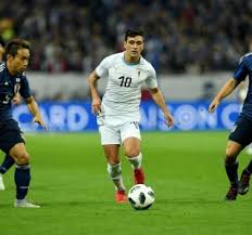 Giorgian daniel de arrascaeta benedetti (nuevo berlín, 1 de junho de 1994), mais conhecido como de arrascaeta ou somente arrascaeta, é um futebolista uruguaio que atua como meia. Sem Suarez E Com Arrascaeta Uruguai Perde Do Japao Em Amistoso Esportes Estadao