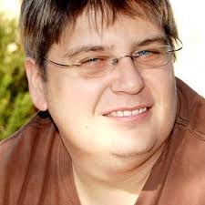 Adrian McCann (@AdrianMcCann)