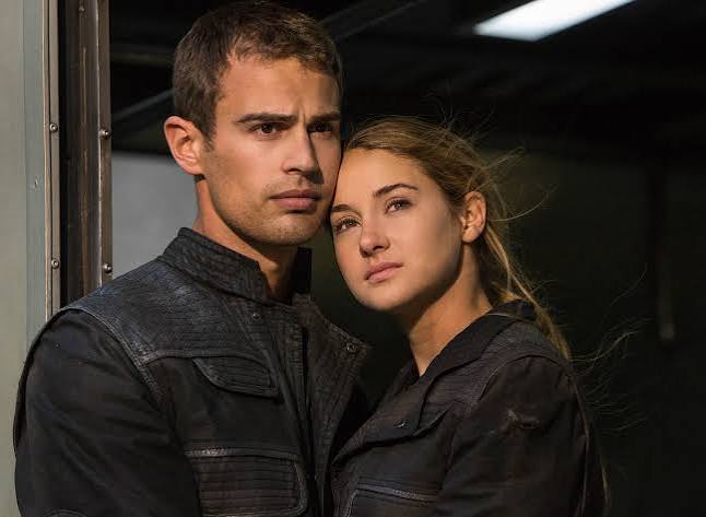 Divergent' Movie Review