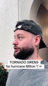 Dan Crossman's Instagram, Twitter & Facebook