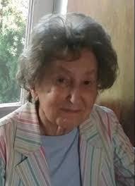 Nancy Muller's Instagram, Twitter & Facebook