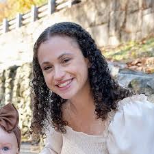 Bailey Hamm's Instagram, Twitter & Facebook